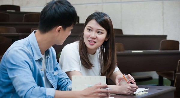 伦敦商业与金融学院新加坡校区真实情况曝光，留学生最关心的问题都在这里