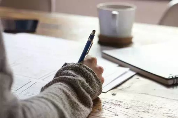伦敦商业与金融学院新加坡校区东伦敦大学合作课程介绍