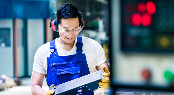 英国伦敦商业金融学院新加坡校区在新加坡高校排名第几？全面解析与深度洞察